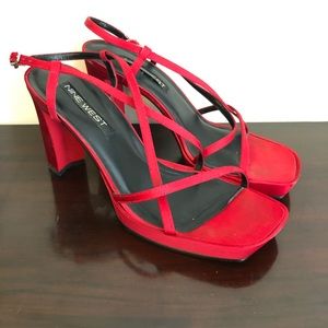 9.5 Vintage 1997 Nine West Chunky Heels